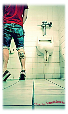 mens-bathrooms.tumblr.com/post/65803628909/