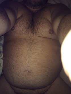 the-naked-ape:Tummy Tuesday is still a thing right? I was bored