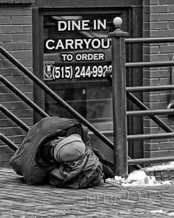 “Hunger Can’t Wait” Captured in downtown Des