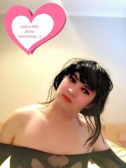 Hi all I am Crystal Fukmehard, Perth Western Australia sissy