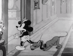ccute-couples:  mickey and minnie having a little too much fun