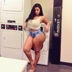 satanwantsmysoul:  @Lena_Chase is sexy & gorgeous!