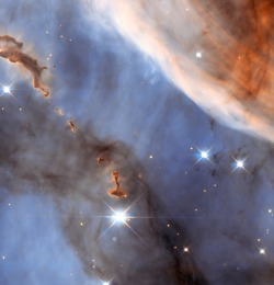 thedemon-hauntedworld:  Evaporating Blobs of the Carina Nebula