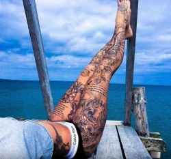 dreadfulrhyme:  I’m getting leg sleeves #tattoos #girlswithtats