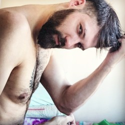 malefeed:  lipelunardi: Pode olhar… #beardporn #beardlover