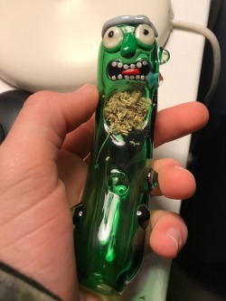 stonedscientist:My awesome sister @most1yharm1ess got me this