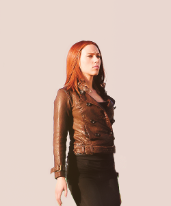 hermiola:  Scarlett Johansson on the set of “Captain America