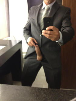 dadsfamilyandfriends2:  Just texted Dad “Show me your dick