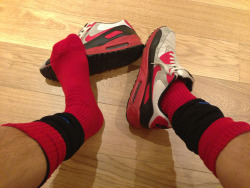 ladsinsocks:  rugbysocklad:  My footy socks and Air Max for today