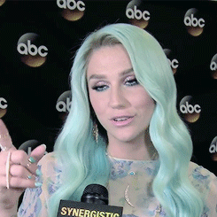 fearlesskesha:  ‘I used to dress a lot in black and now
