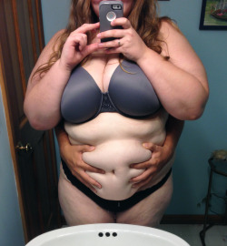 fierce-and-fat:  poor guy, you can’t even see him  (can you