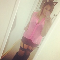 Meow, here sexy kitty. follow her glamorme:  Submissions always