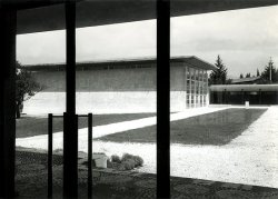 germanpostwarmodern:  Gymnasium (1951) in Aix-en-Provence, France,