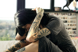 grinned: Hannah Snowdon by jadecarneyphotography on Flickr. 