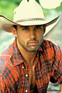hot-country:  Thank God I’m a Country Boy   Anything you want