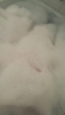 call–me–babygirl:  Home made bubble bath for littles