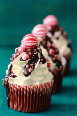 itssimplyashley:  Peppermint cupcakes