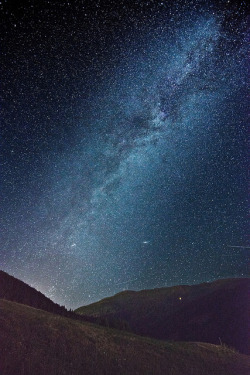 janimalia:  another shot from first try - milky way / perseids