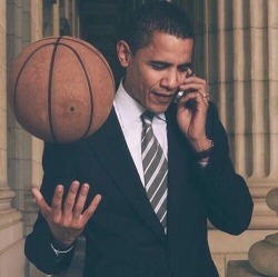 the6raisedme:  Obama out !