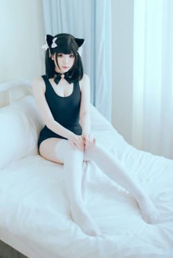 httpkitsune:  Cute kitty ears with choker   faux thigh-highs