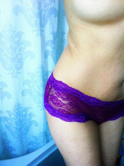 underweartuesday:   I love lace panties in vivid colors and have