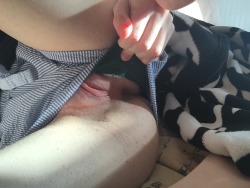 daddysgirl423:  I know to keep slutty clothes on all day incase
