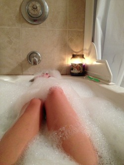xmistyxrosex:  Bubble bath. Perfect relaxation.