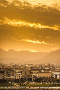 wonderous-world:  Leaving Palermo by K. Chae