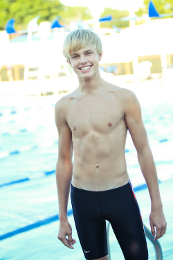 just-a-twink:  Great Smile! Love his Hair, Nice Tight Body  Cute