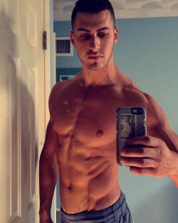 straightguynaked:   Best Gay Porn Sites | Straight Guys Naked