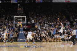 nba:  Andre Iguodala #9 of the Golden State Warriors makes the