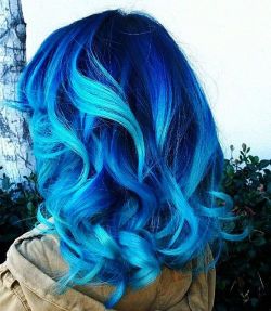 hairchalk:  If you’re a fan of anything blue, then you might