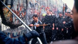 untrustyou:  November 9, 1989  The fall of the Berlin Wall 