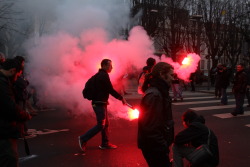 punk-a-chien:  Manif anti FN - Lyon novembre 2014   Résistance