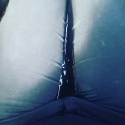 wettingcaptions:  littlemisspixels:I had an accident in the car