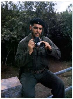 humorhistorico:  Feliz 87 cumpleaños del Che Guevara, un gran