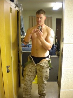 usmcswordswallower:  He needs to knock me up!  How handsome can