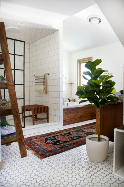 gravityhome:  Stylish bathroom with wooden accents by Bre Bertolini