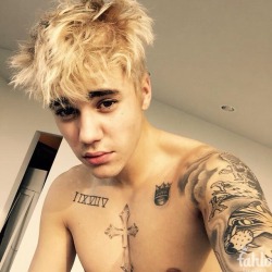 keeping-up-with-bieber:  Justin Bieber: #blondebieber 