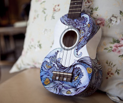 the-wool-to-hide-the-wolves:  Ukelele Design - The Sea by Vivian