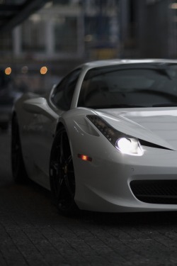 vistale:  Ferrari 458 | via 