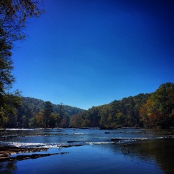 robertlheureux:  Would be better than the office… #river #water