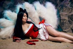 sharemycosplay:  Today’s #leagueoflegends post features NeoGeisha