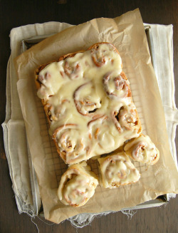 fullcravings:  Apple Cinnamon Rolls with Cream Cheese Icing