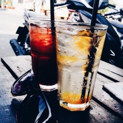 Sài Gòn nóng quá, ghé quán soda quen thuộc làm ly giải