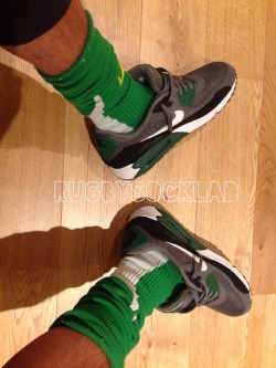rugbysocklad:  My Air Max and footy sock combo today!!  Super