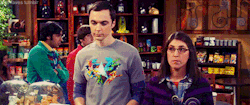 tbbt-faves:  Shamy   height difference   I love height differences