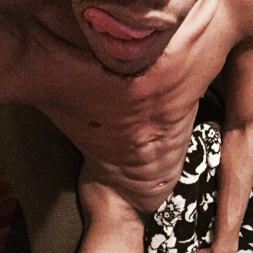 luvsexxxxx:  Revine if you think I have a pretty dick