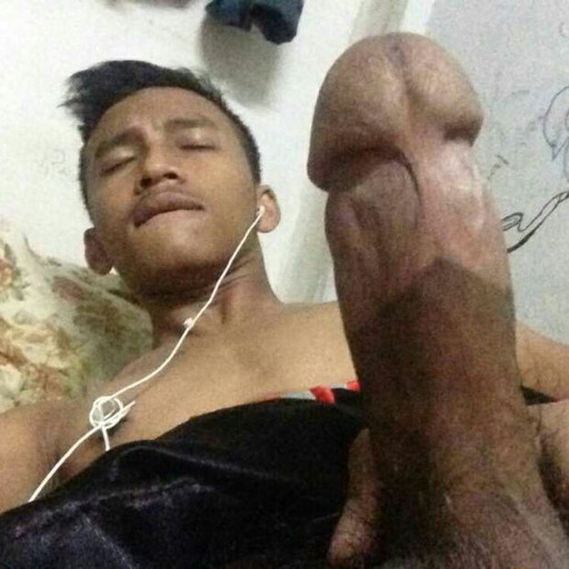 thearith69:  briankhmer:  Just sex with him…   KHMER ?