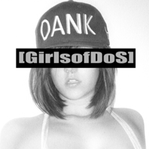 girlsofdos:  ‘Mmmmmm.” by @kai_OS via kaileeshakinitcom: